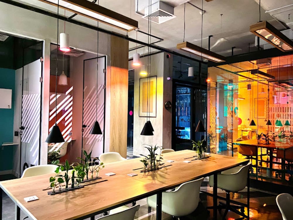 AKOTA COWORKING Daisy Florenzo