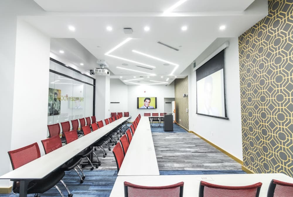 Jay Suites Midtown East