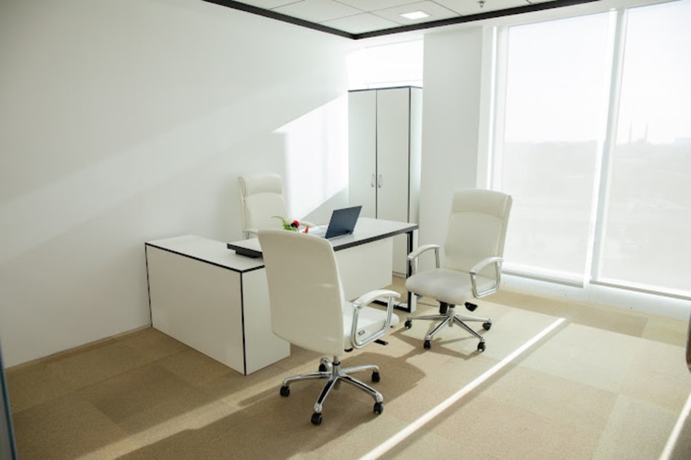 Goldengate Six Business Center