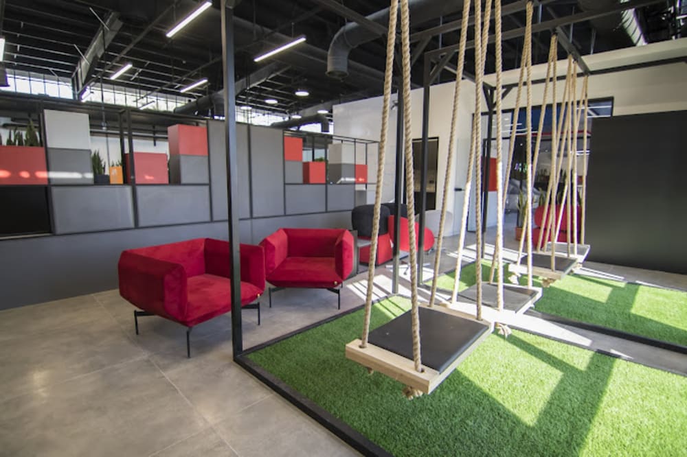 Amp innovation Factory