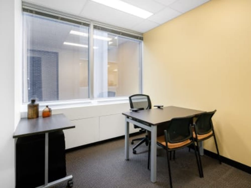 Regus Bay St- Toronto