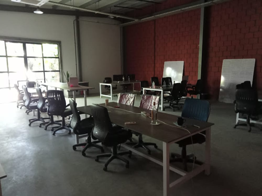 SquareHub- Coworking