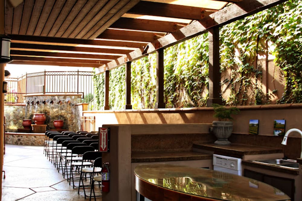 Center 57 Business Center-Sacramento