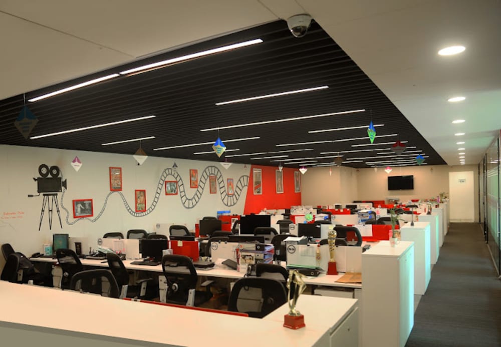 Carnival HUB Work Spaces
