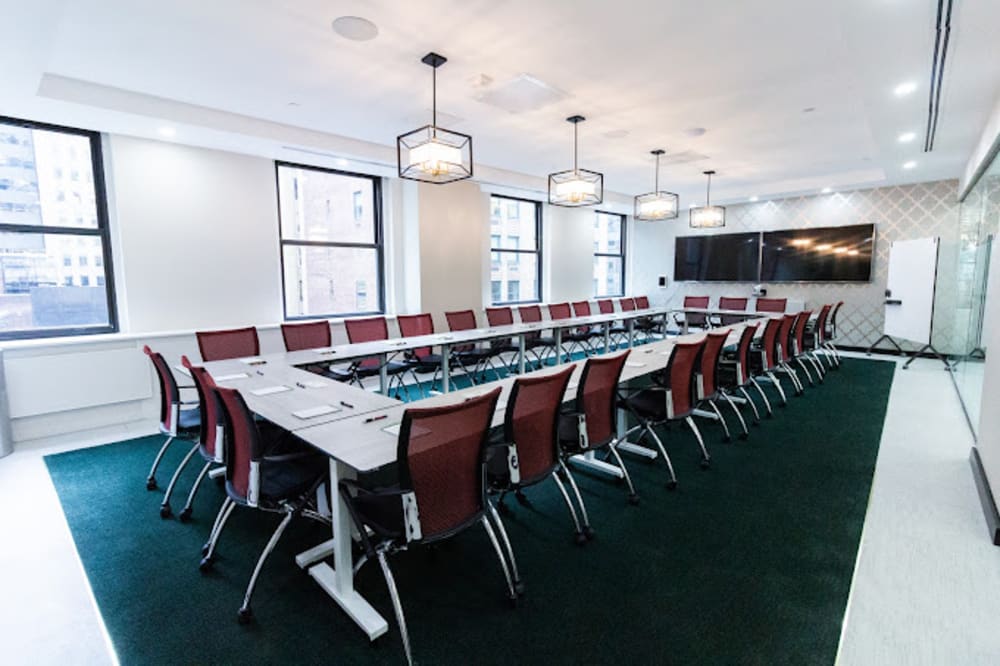 Jay Suites Midtown East