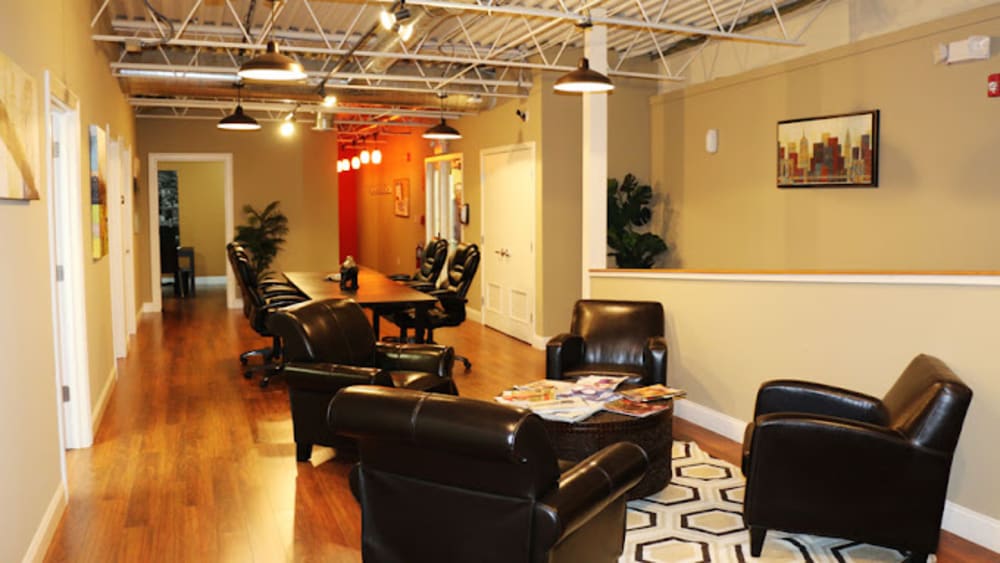 Venture Cape-Hyannis