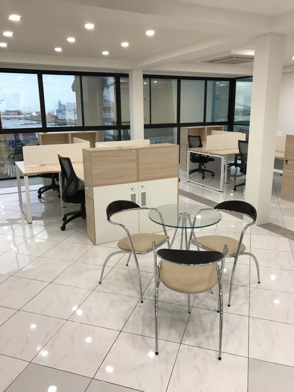 Bali Hai View Business Center Pattaya