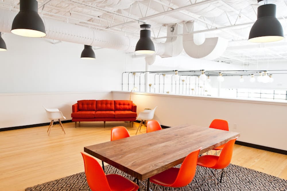 Peached Social House-Austin