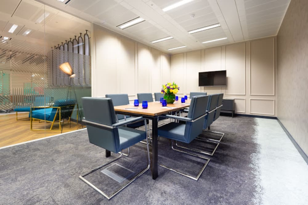 Landmark Space Cannon Place