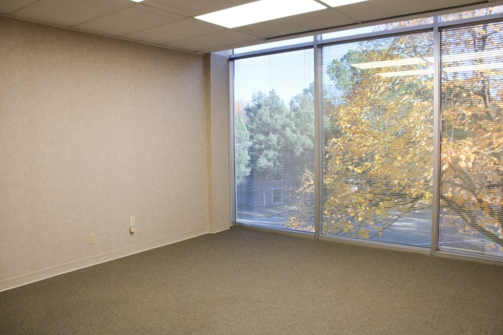 Lynnfield Business Hub