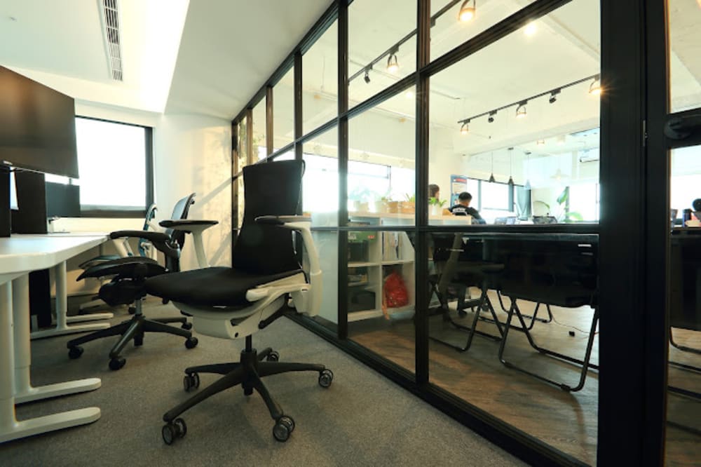 Monospace co working space