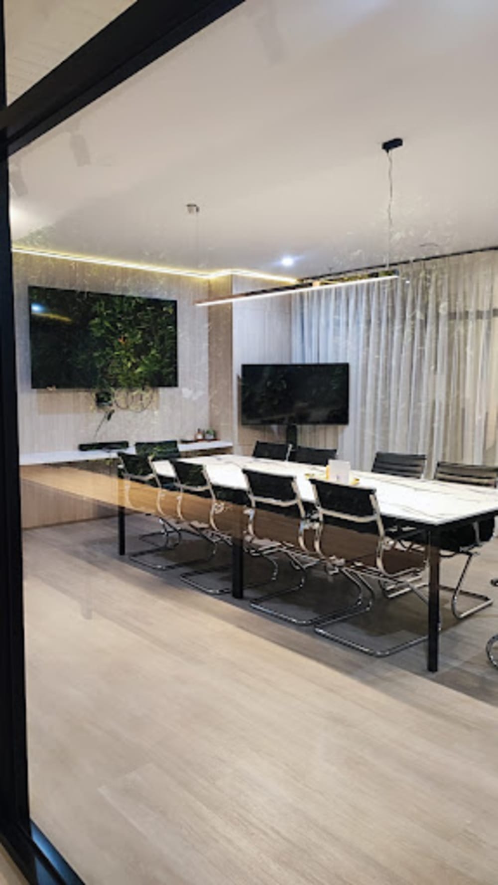 11th Space Coworking- Melbourne