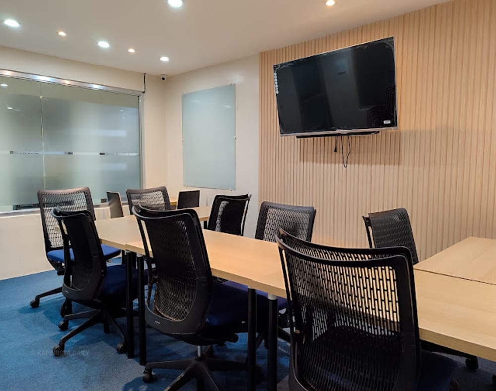 Home Room Co-Working & Study Lounge