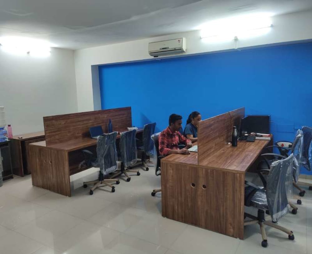 Trackster Coworking Space