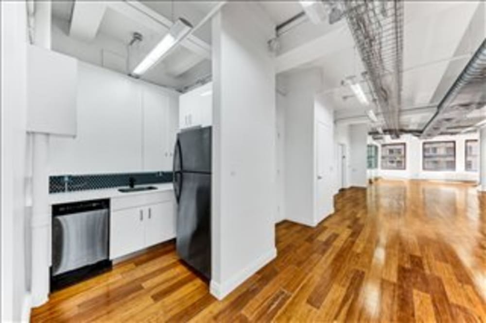 London office space 10 Fitzroy Limited
