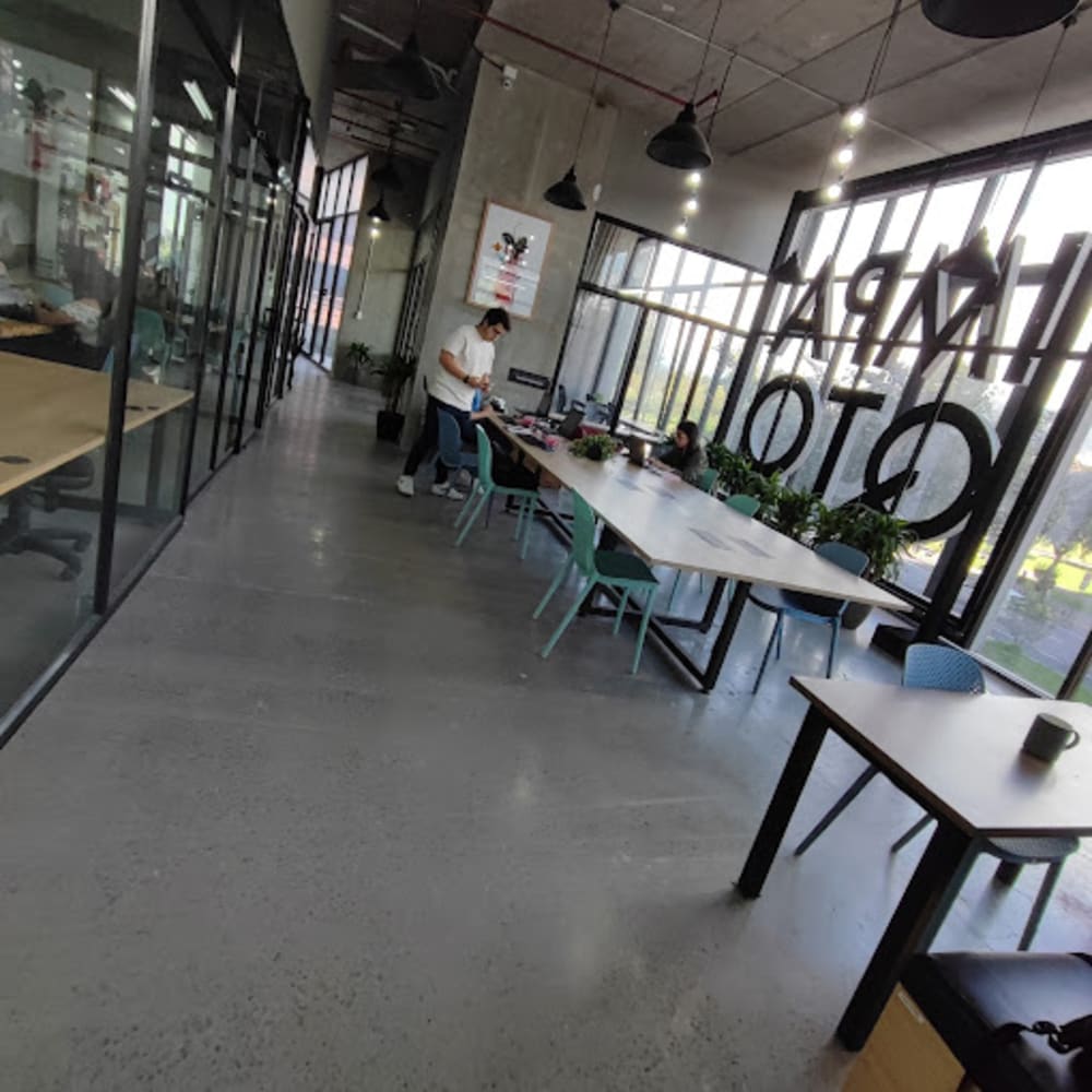 IMPAQTO Coworking- La Carolina