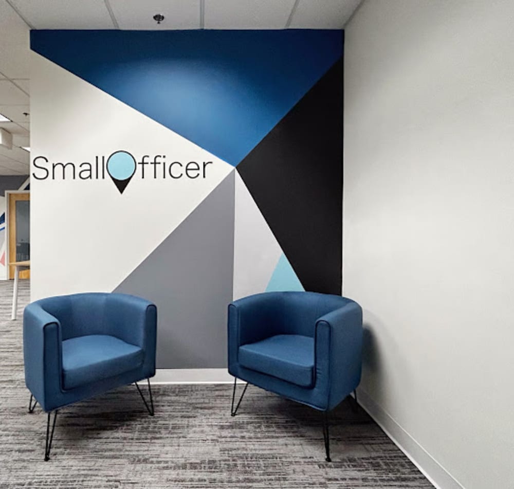 Small Officer NJ-18 Suite