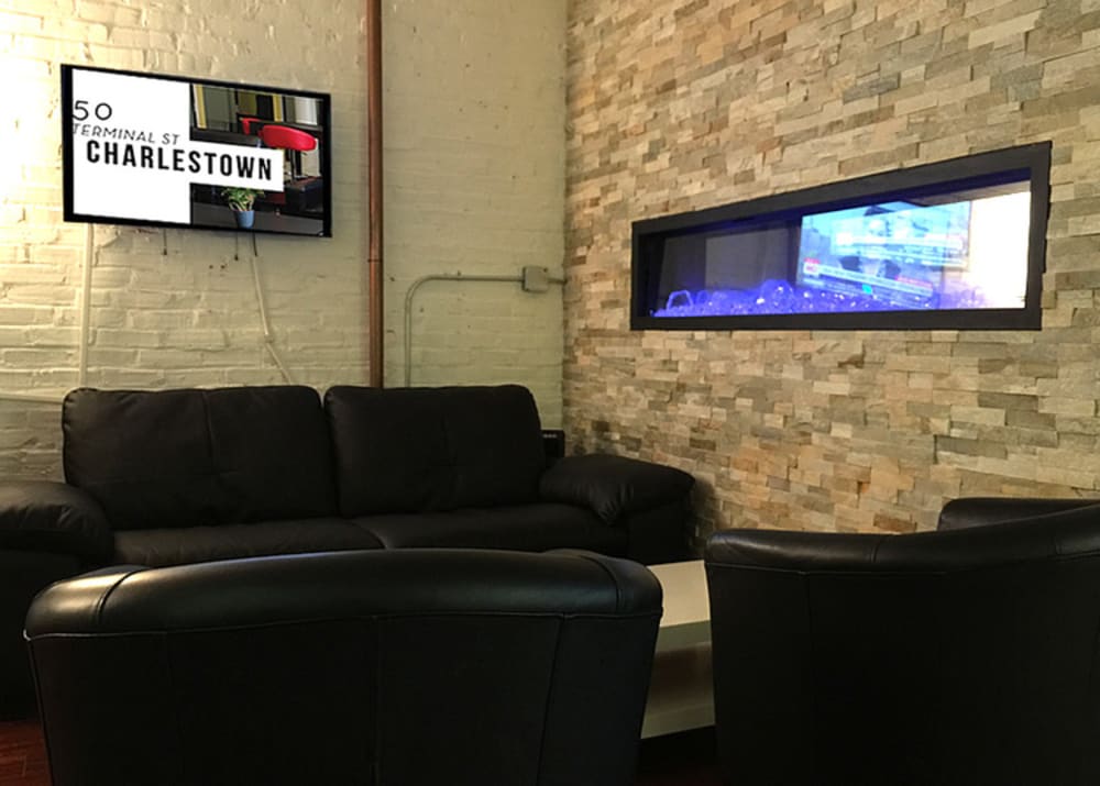 eSpace 50 Terminal St