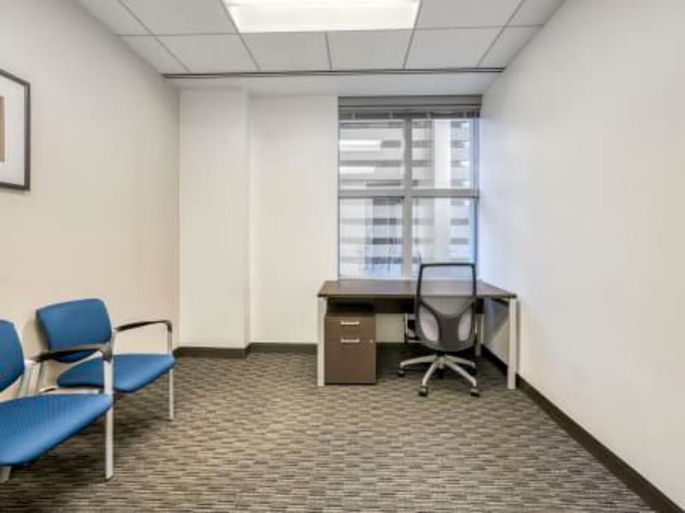 Regus Two Logan