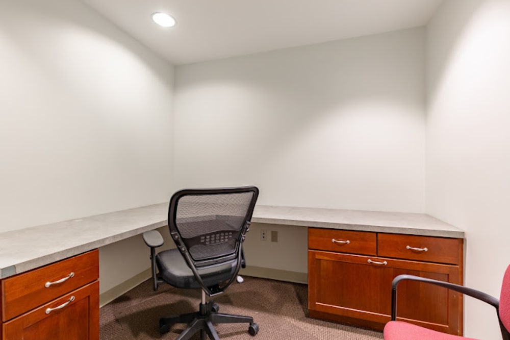 Clarksville Business Suites