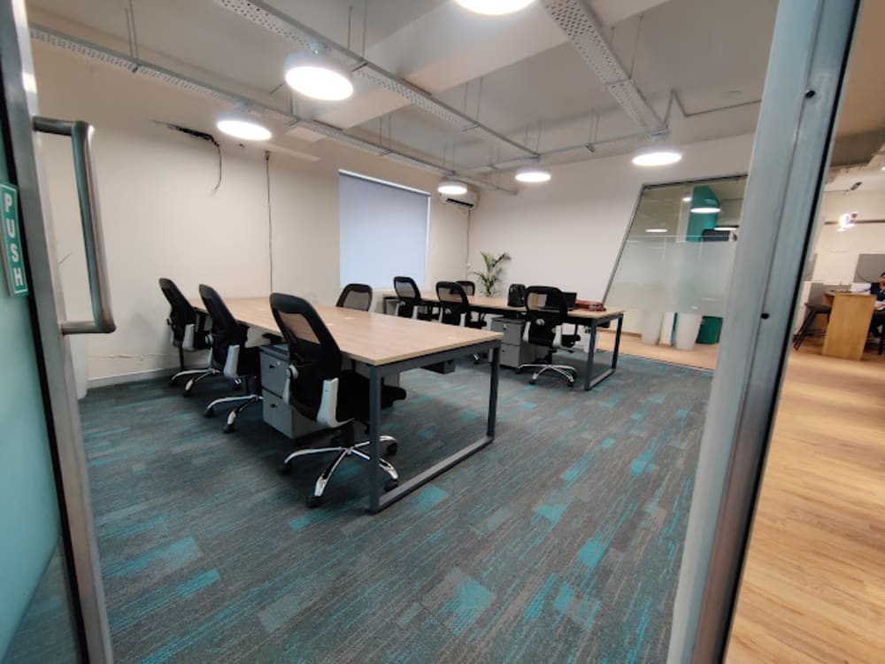 Springhouse Coworking SHDL003