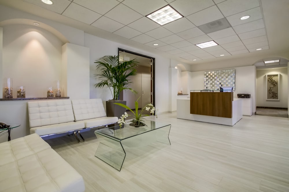 100 Wilshire