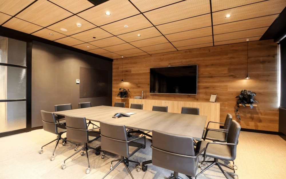 Clarence | 456 Lonsdale Street