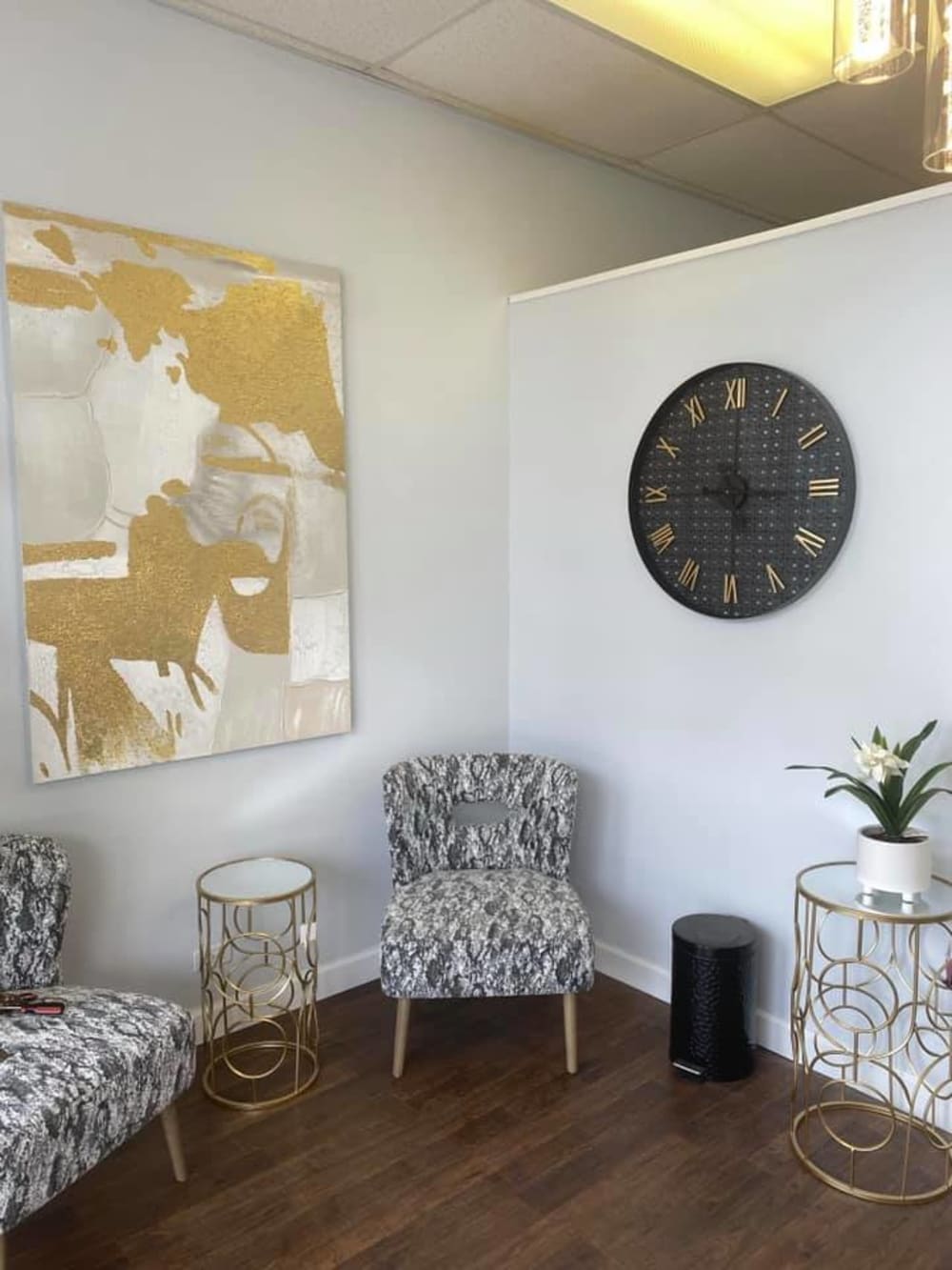 Bouvi'j Suites Seasons-Greensboro