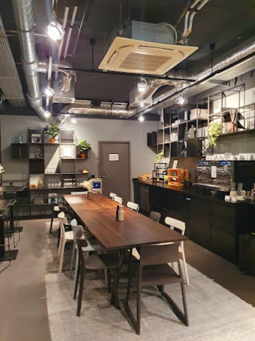 Design Offices Wiesenhüttenplatz