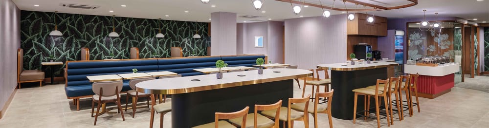 Plaza Premium Lounge Departures Terminal 2