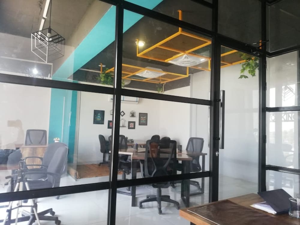 Razzin Entrepreneurial Studio Lahore