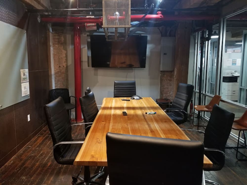 Green Desk Greenpoint