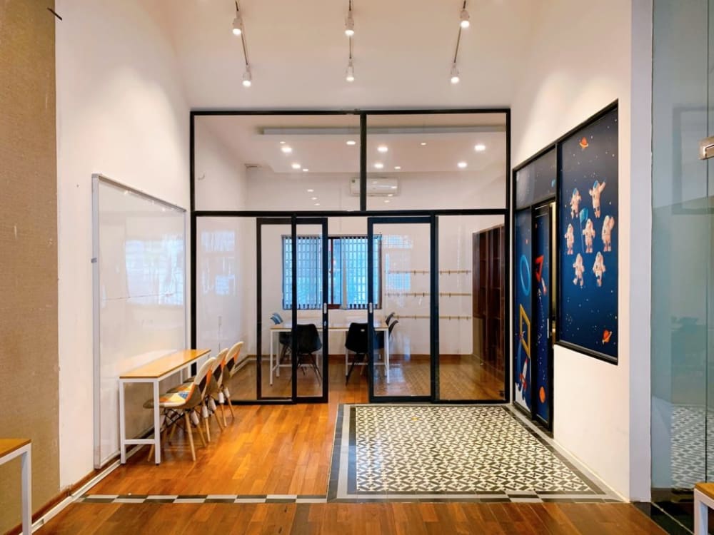 Vuong Tron Giac Art Hub