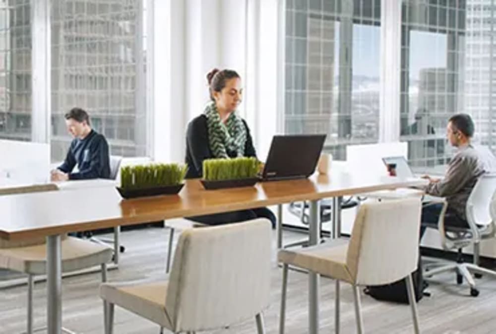 Avanti Workspace Wells Fargo Center