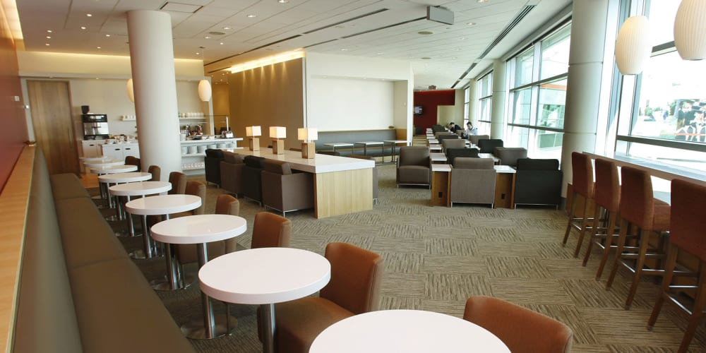 Plaza Premium Lounge ZDomestic Departures Terminal 3