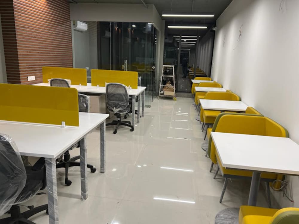 BIZZI.B Premium Coworking- Indore