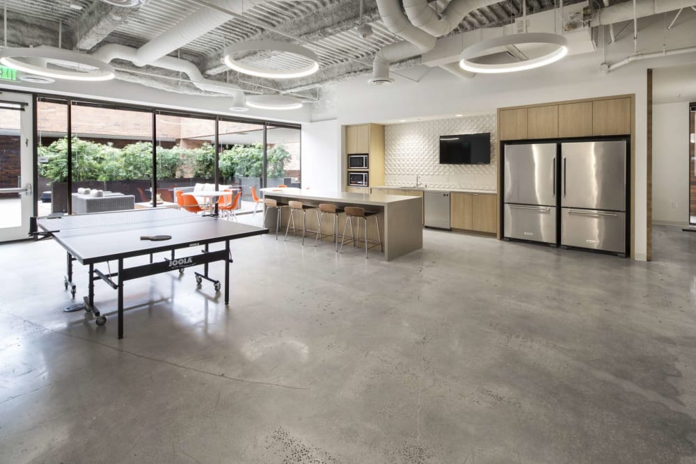 Redstone MacArthur Blvd