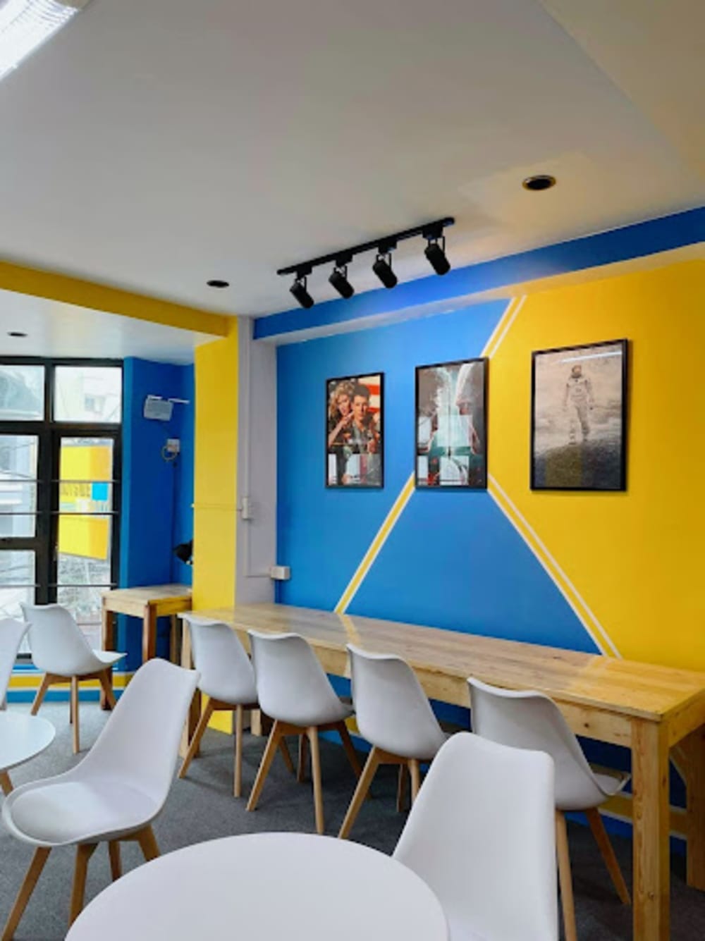 Outside The Box Co-working