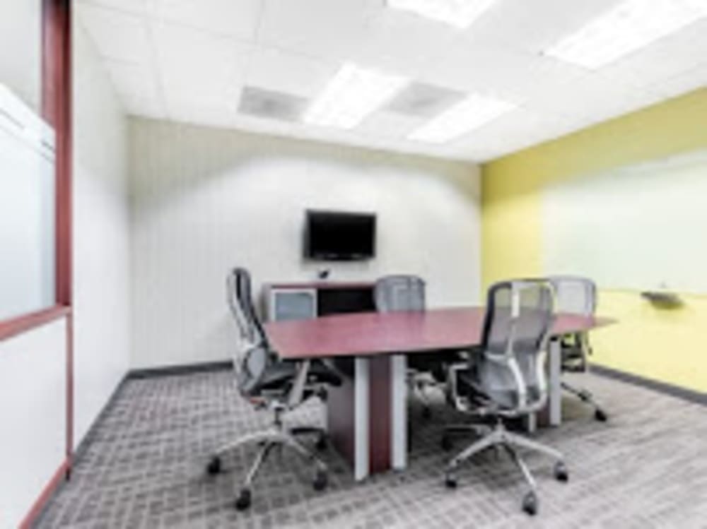 Regus US Bank Center