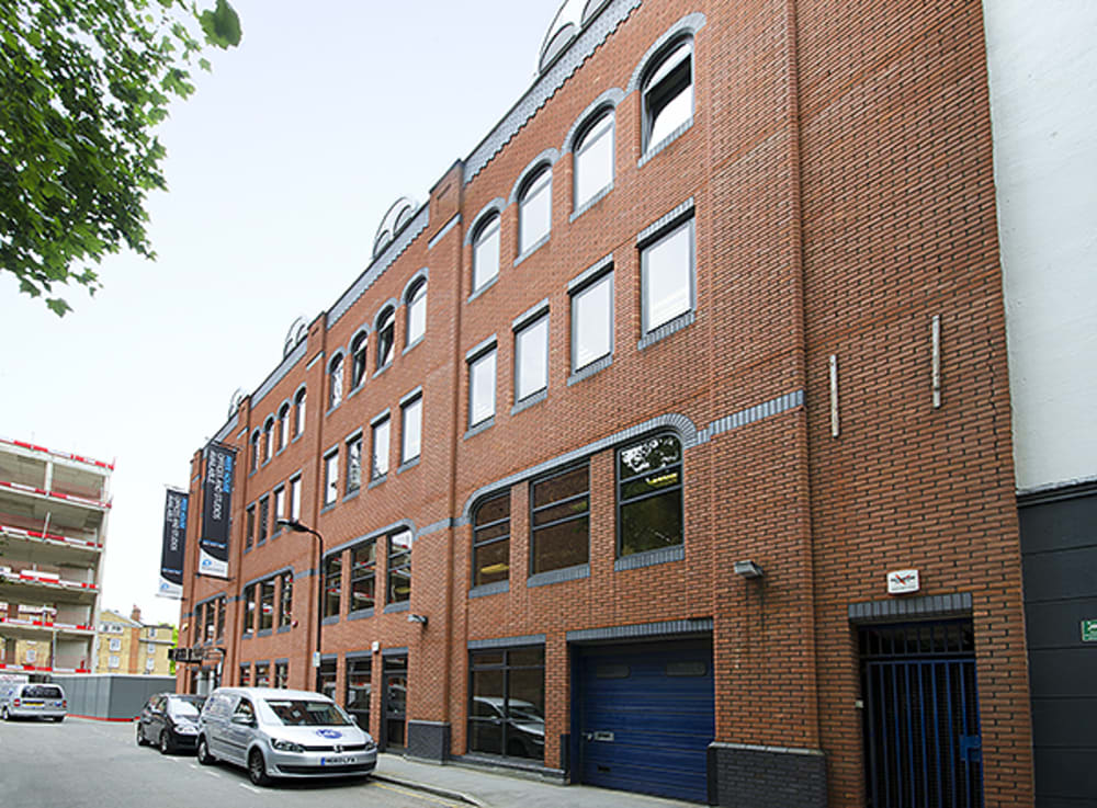 Workspace Peer House