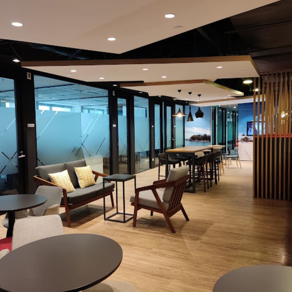 Compass Offices Land Towe