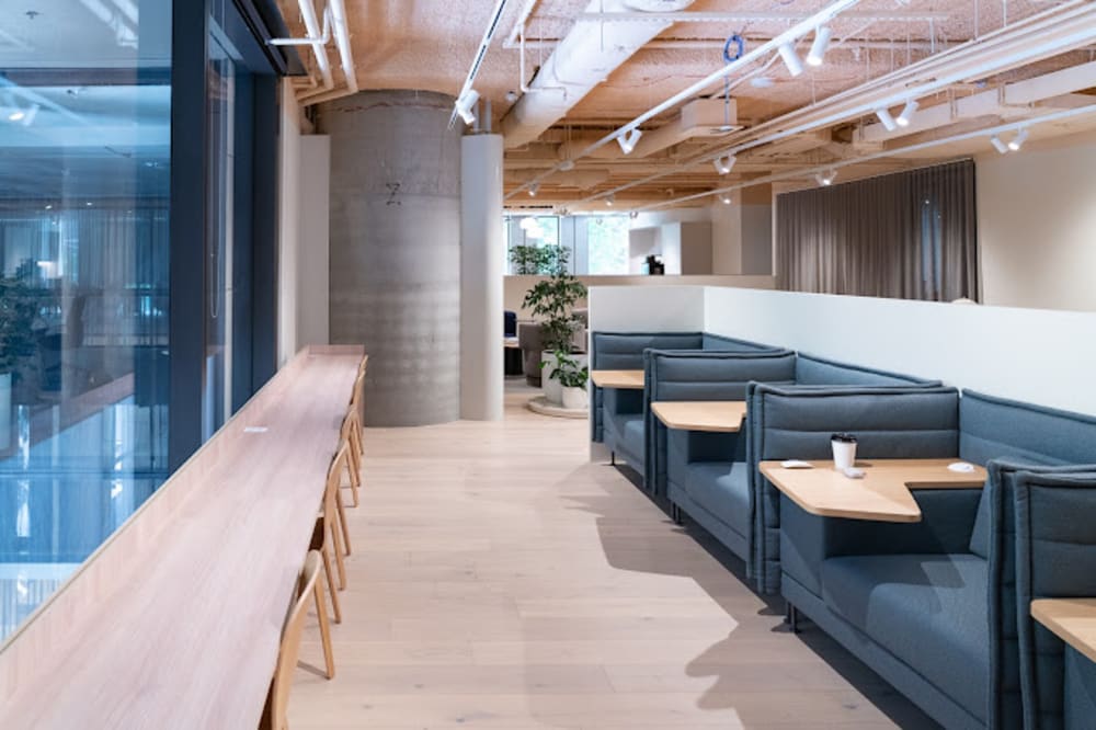 555 Collins ExChange by Hub