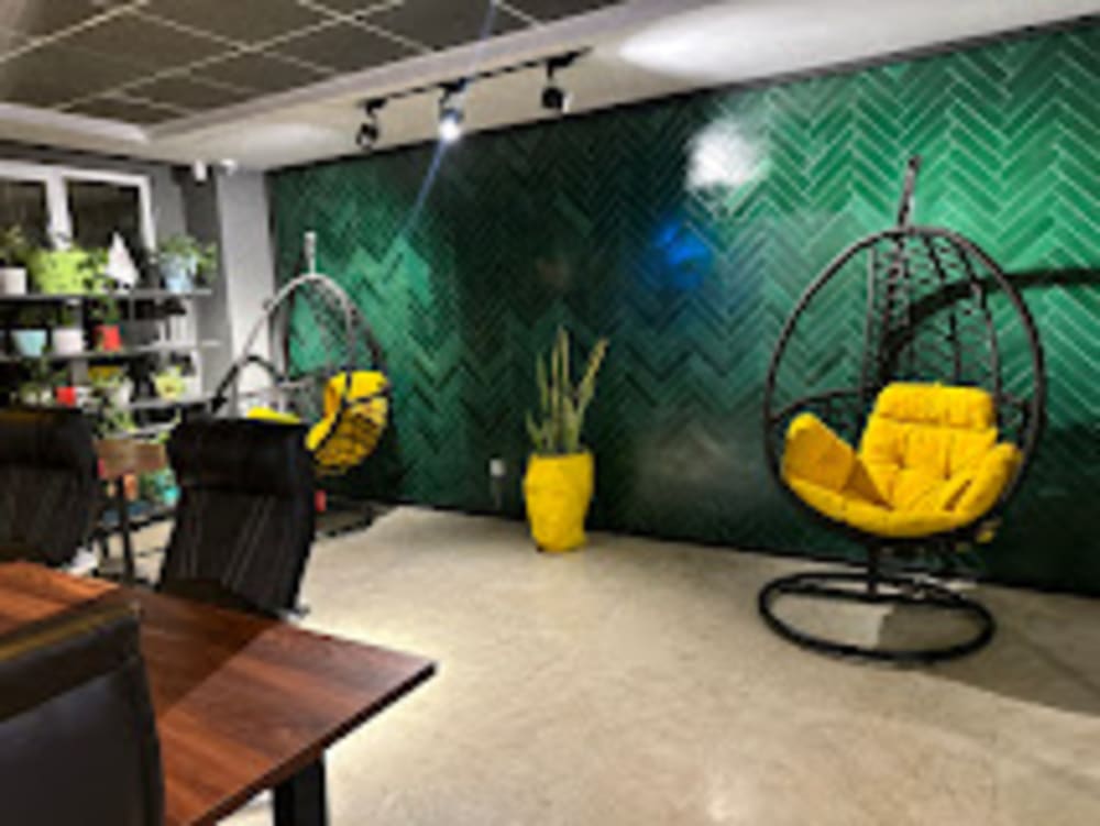 36 Co-Working Space