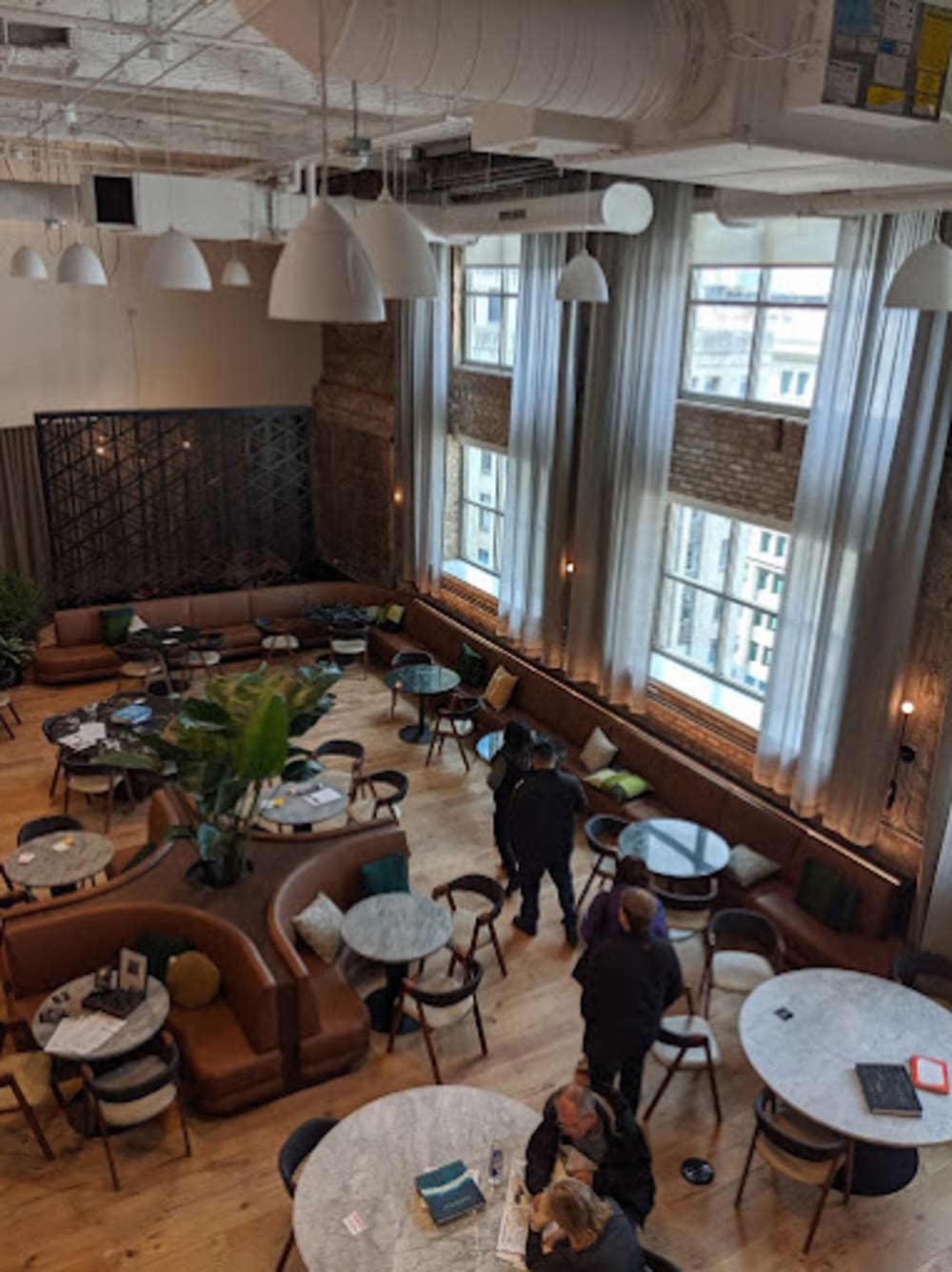 Industrious 231 S La Salle St