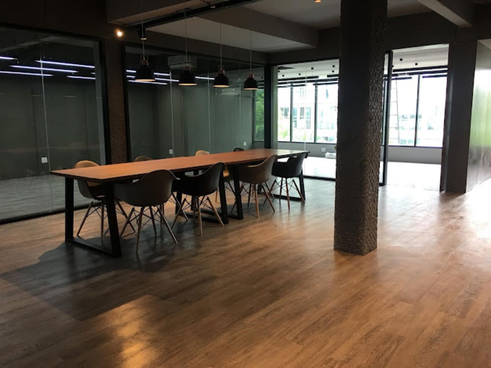 Comet Office Bangkok