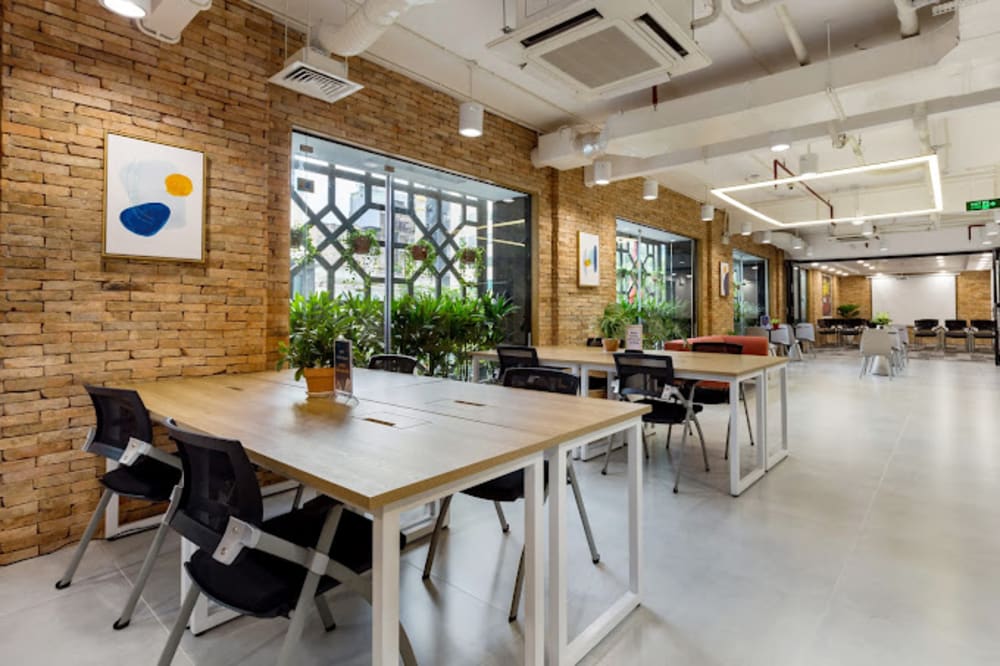 CirCO Dong Du- Ho Chi Minh