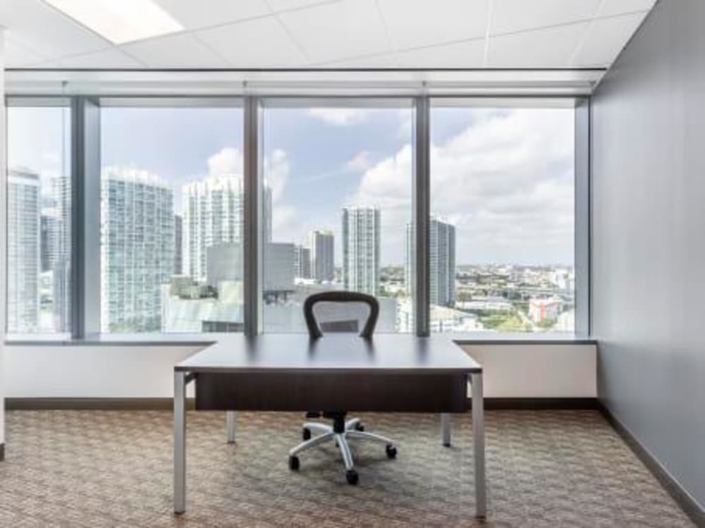 Regus Wells Fargo Plaza