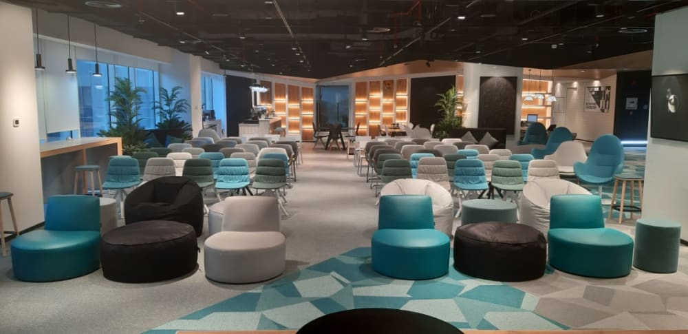 UNBOX Business Bay, Bay Square