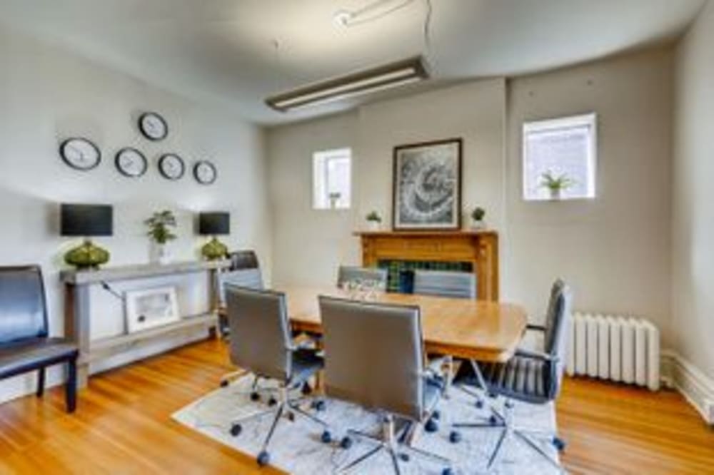 Hogarth Chambers 1554 Emerson St