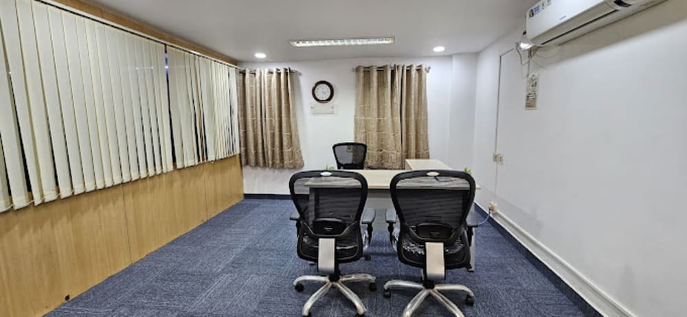 MADRAZCOWORKS Gopalapuram- Chennai
